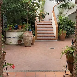 Appartamento De Estreno En Patios Tipicos De San Basilio, Cordova